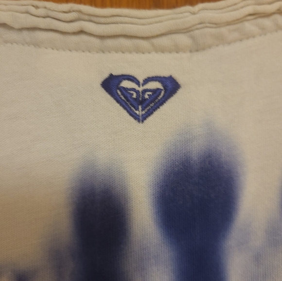 Roxy Tie-dye beach Tshirt cover-up - Picture 4 of 5